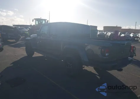 2023 Jeep Gladiator Sport S 4X4 z USA, uszkodzony, nr VIN 1C6HJTAG4PL507092